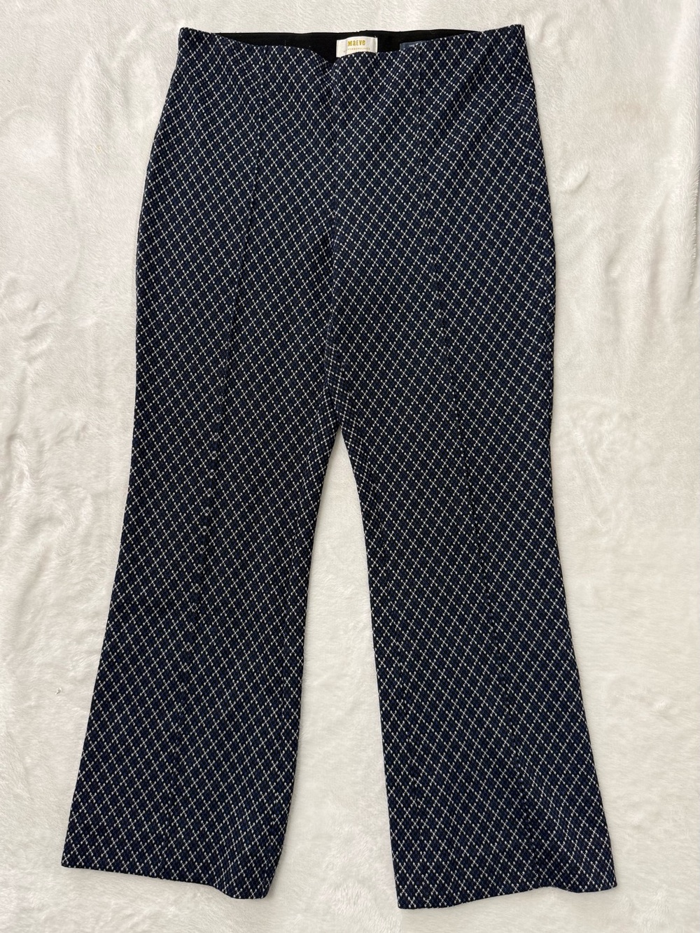 Maeve from Anthropologie The Margot Kick-Flare Cropped Pants: Argyle Edition - Picture 3 of 11